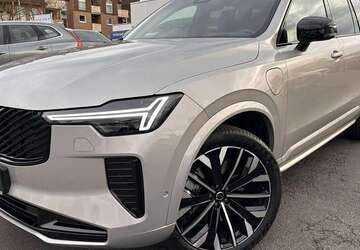 Volvo XC90 7.300 km 70.999 &euro; Siegburg 53721