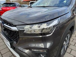 Suzuki SX4 S-Cross S-CROSS 1.5 COMF.+ALLGRIP AGS 5.228 km 25.990 &euro; Höhenkirchen-Siegertsbrun 85635