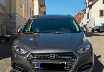 Hyundai i40 135.000 km 9.200 &euro; Stuttgart 70173