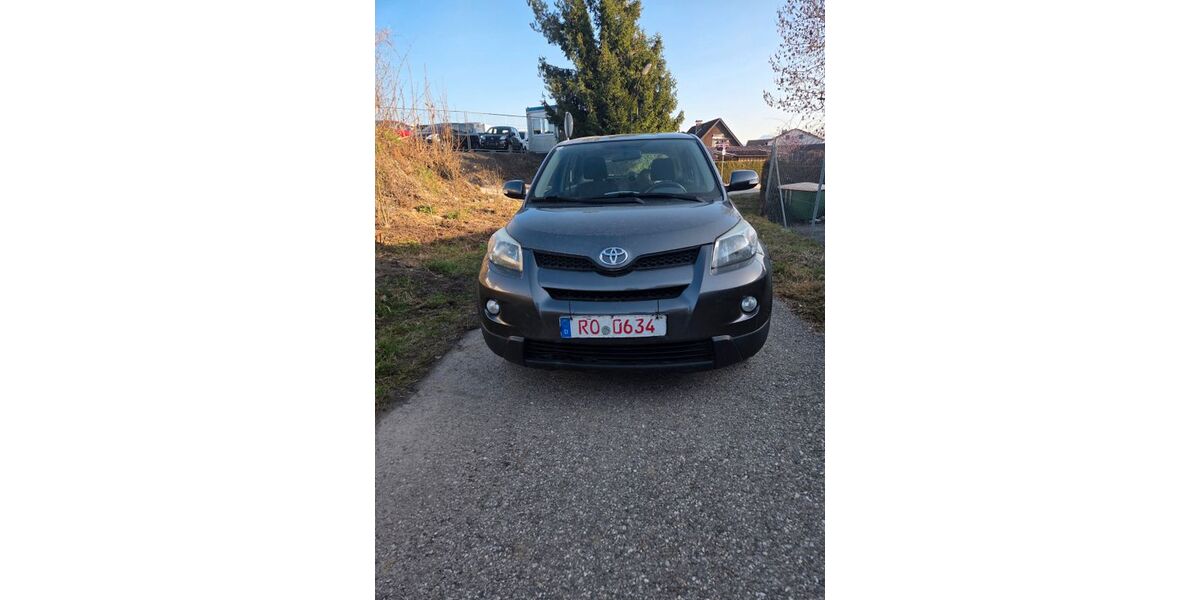 Toyota Urban Cruiser 269.000 km 3.200 &euro; Rosenheim 83026