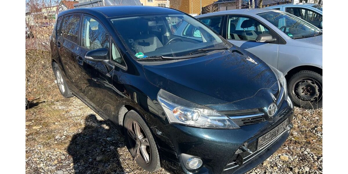 Toyota Verso 166.000 km 4.999 &euro; Kirchheim 85551
