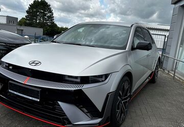 Hyundai IONIQ 5 3.939 km 64.990 &euro; Eutin 23701