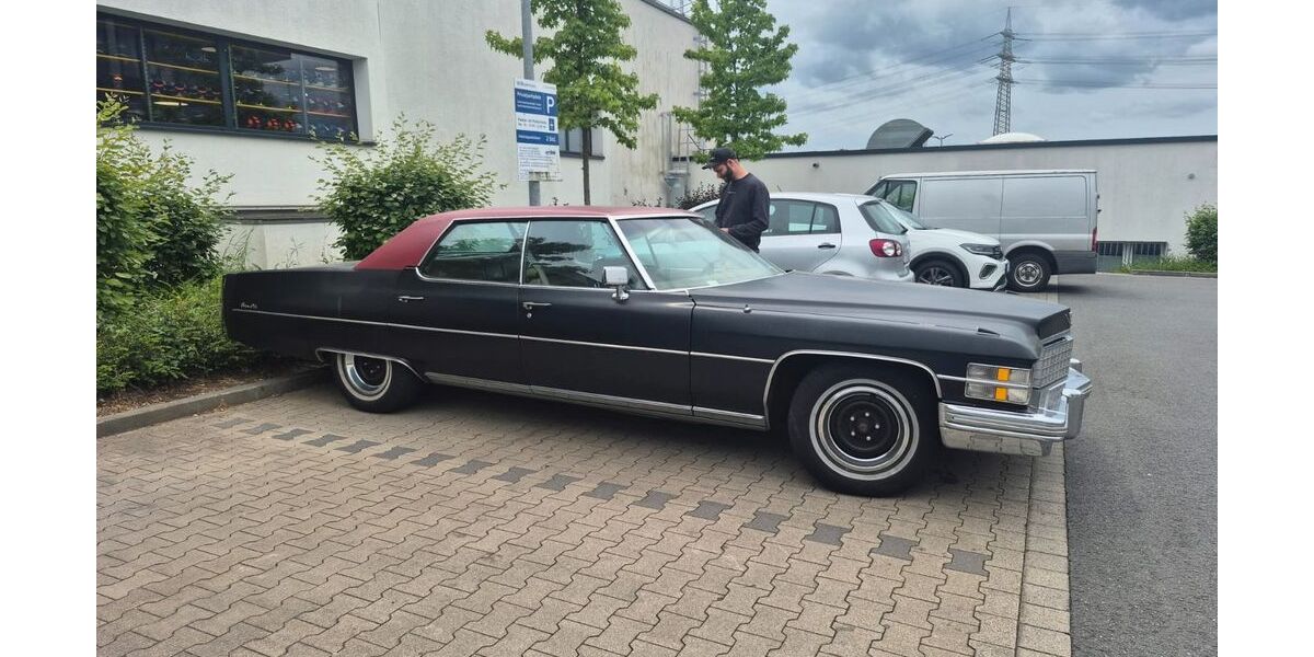 Cadillac Deville 99.999 km 9.800 &euro; Bottrop 46236