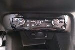 Opel Corsa e Elegance SHZ NAVI KAM ALLWETTER 17.373 km 18.880 &euro; HAAN 42781