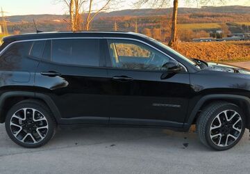 Jeep Compass 33.000 km 23.499 &euro; Schmallenberg 57392