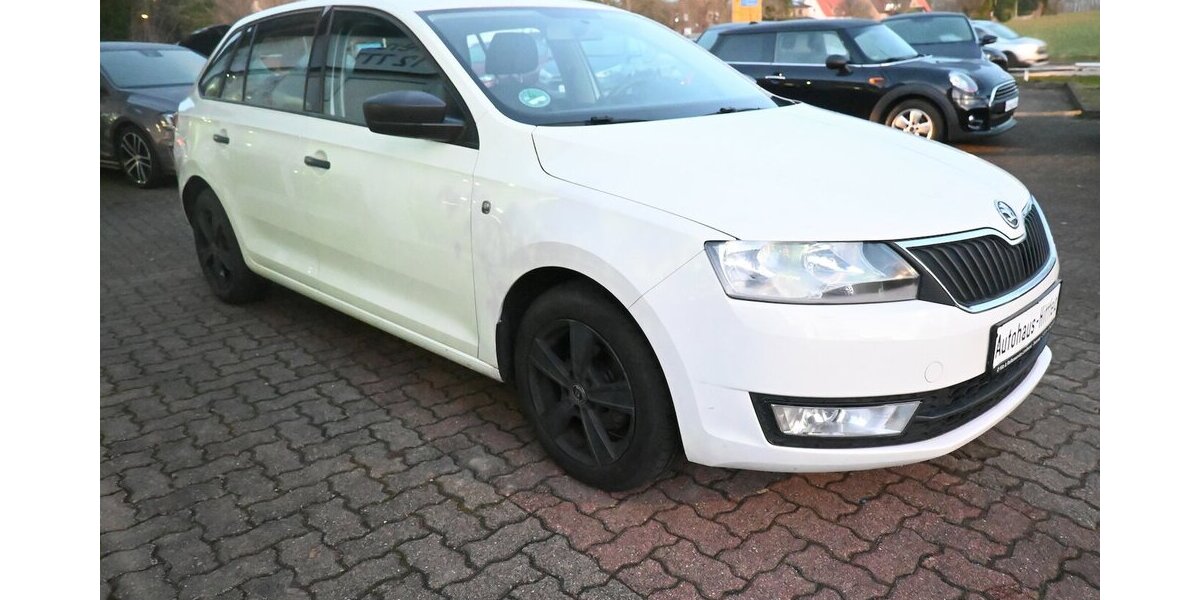 Skoda Rapid Spaceback 1.2 mit NAVI Steuerkette neu!!! 175.000 km 5.600 &euro; Seevetal - Hittfeld 21218