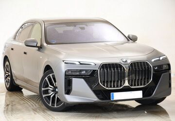 BMW 750 18.056 km 95.950 &euro; Hüllhorst 32609