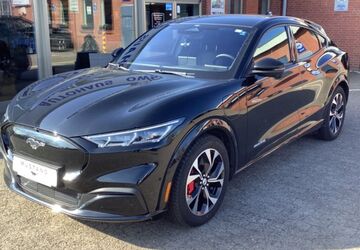 Ford Mustang Mach-E 31.000 km 39.990 &euro; Owschlag 24811