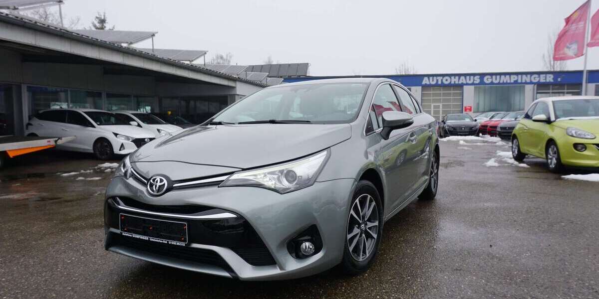 Toyota Avensis 91.000 km 13.900 &euro; Dinkelscherben-Ried 86424