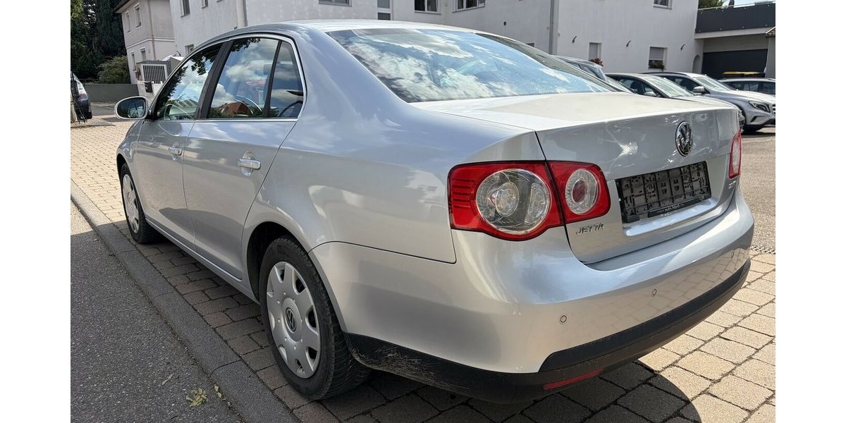 VW Jetta V Comfortline 153.500 km 1.990 &euro; Neckarsulm 74172