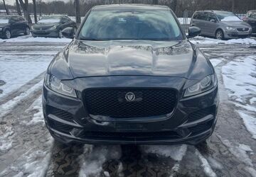 Jaguar F-Pace 195.850 km 7.990 &euro; Hude 27798