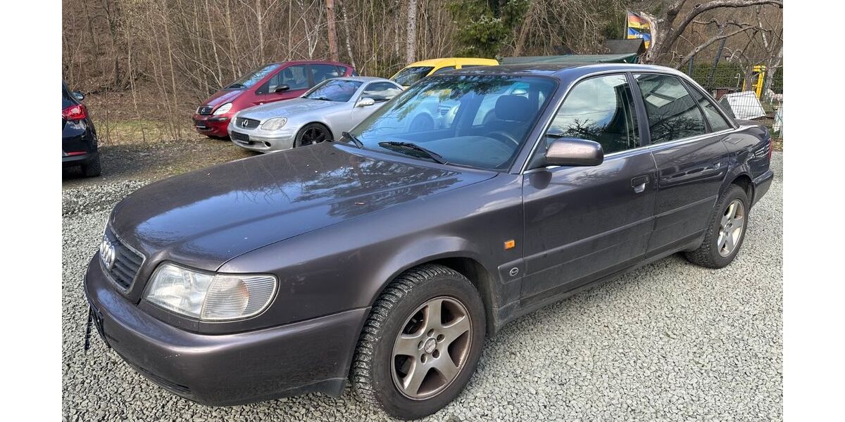 Audi 100 320.079 km 2.200 &euro; Siegen 57080