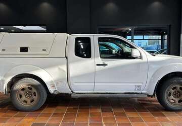 Nissan Navara 183.272 km 14.950 &euro; Bonn 53177