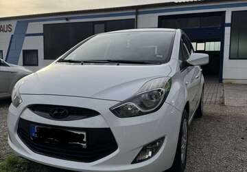 Hyundai iX20 88.000 km 5.000 &euro; Landau 76829