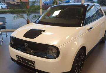 Honda e 25.167 km 17.990 &euro; Bautzen 02625