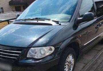 Chrysler Grand Voyager 243.300 km 3.955 &euro; Backnang 71522