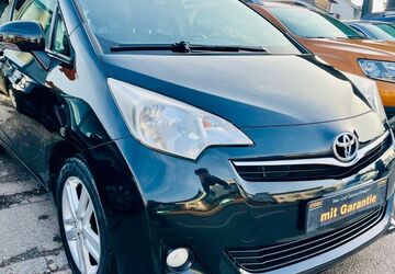 Toyota Verso-S 99.800 km 7.490 &euro; München 81825