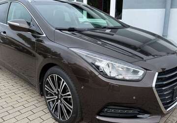 Hyundai i40 93.600 km 15.790 &euro; Chemnitz OT Mittelbach 09224