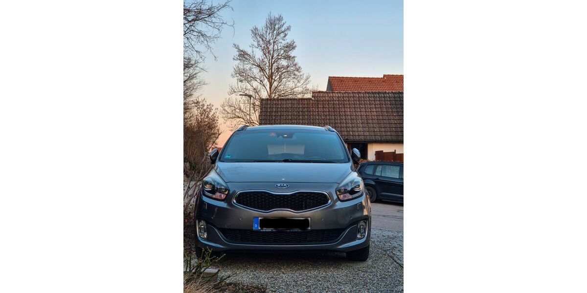 Kia Carens 148.000 km 9.800 &euro; Gailingen 78262