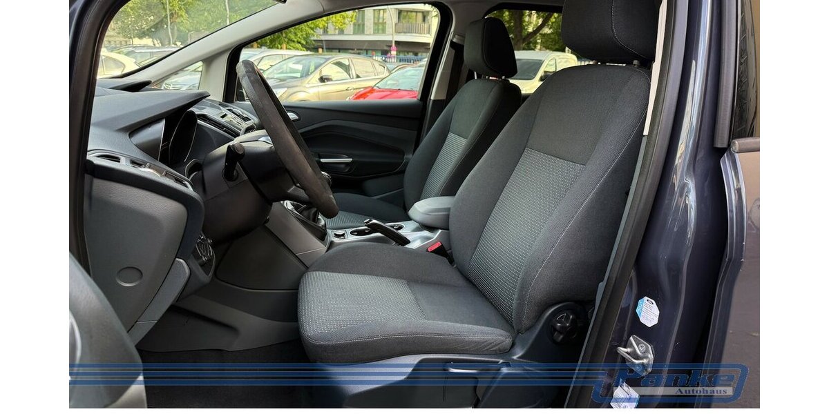 Ford Grand C-Max Trend 7-Sitze Xenon 1.Hand 128.580 km 7.690 &euro; Berlin 13187