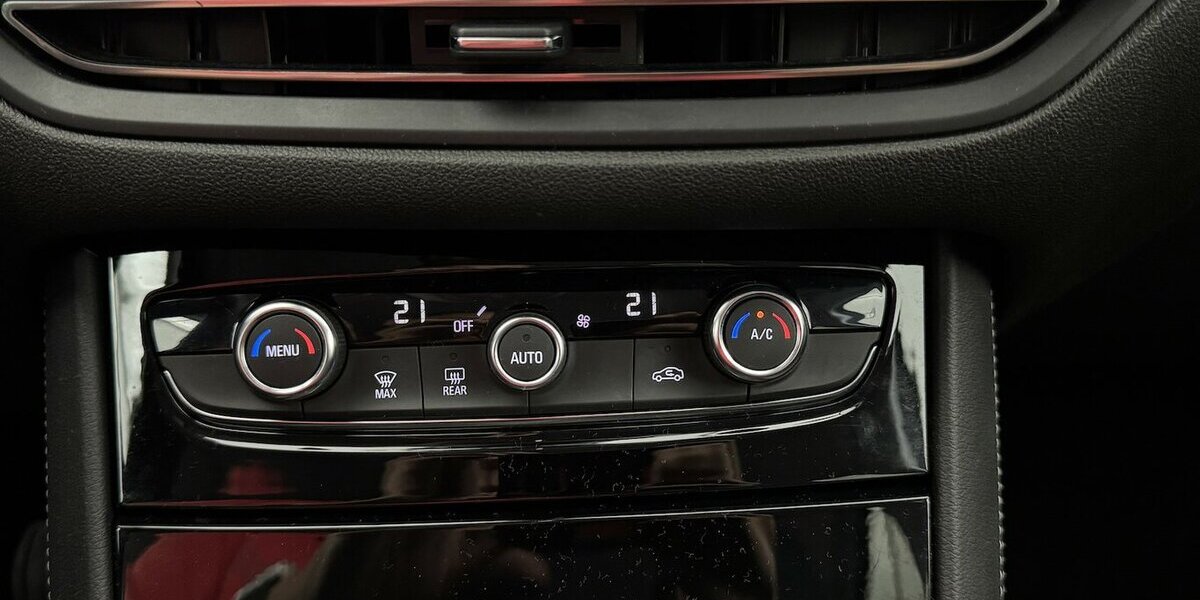 Opel Grandland 1.2 Turbo GS Line CarPlay Cam 7.412 km 18.740 &euro; Lich 35423