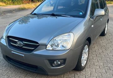 Kia Carens 217.000 km 2.750 &euro; Aachen 52070