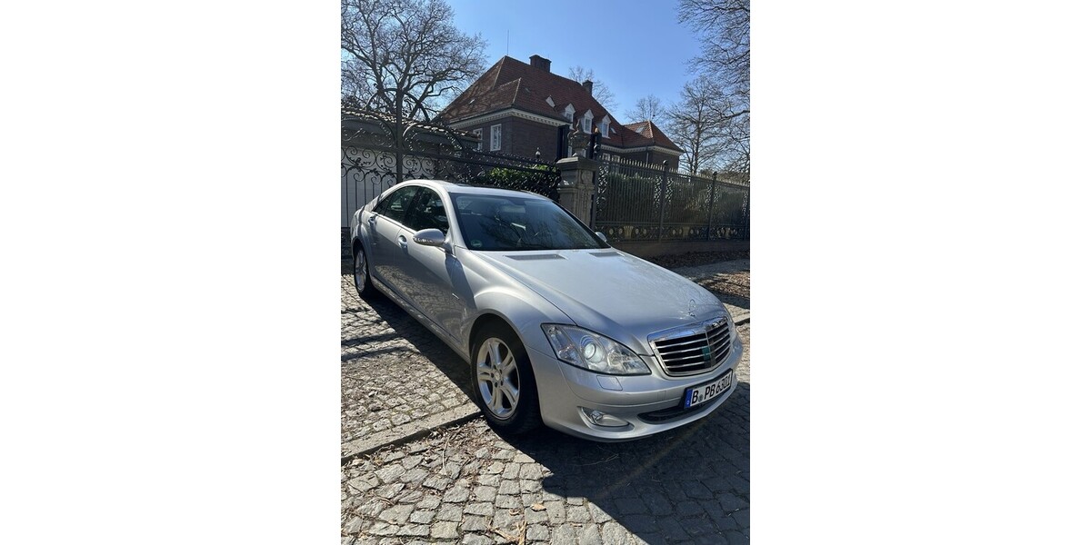 Mercedes-Benz S 320 255.000 km 11.000 &euro; Berlin 10178