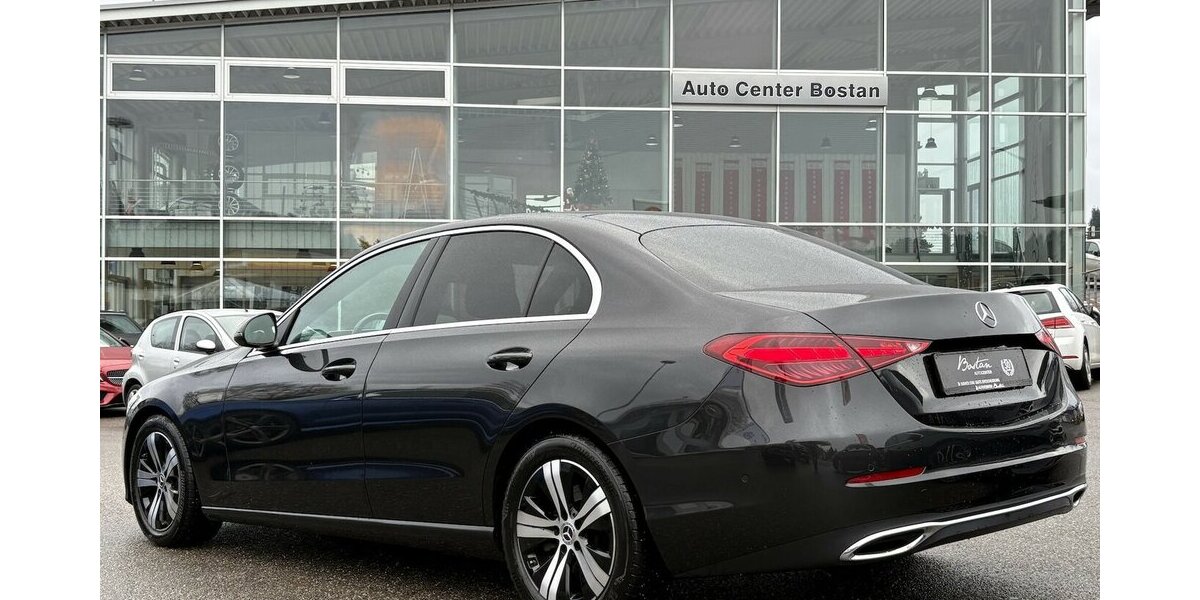 Mercedes-Benz C 200 d/AVANTGARDE/KAMERA/BURMESTER/LED/1.HAND 85.974 km 31.800 &euro; Villingen-Schwenningen 78054