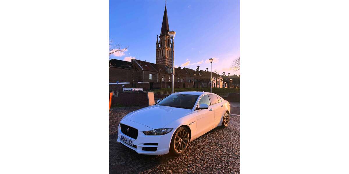 Jaguar XE 140.666 km 12.000 &euro; Kerpen 50171