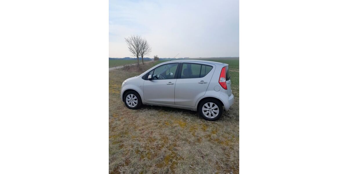 Suzuki Splash 100.000 km 2.000 &euro; Wittenberg 06886