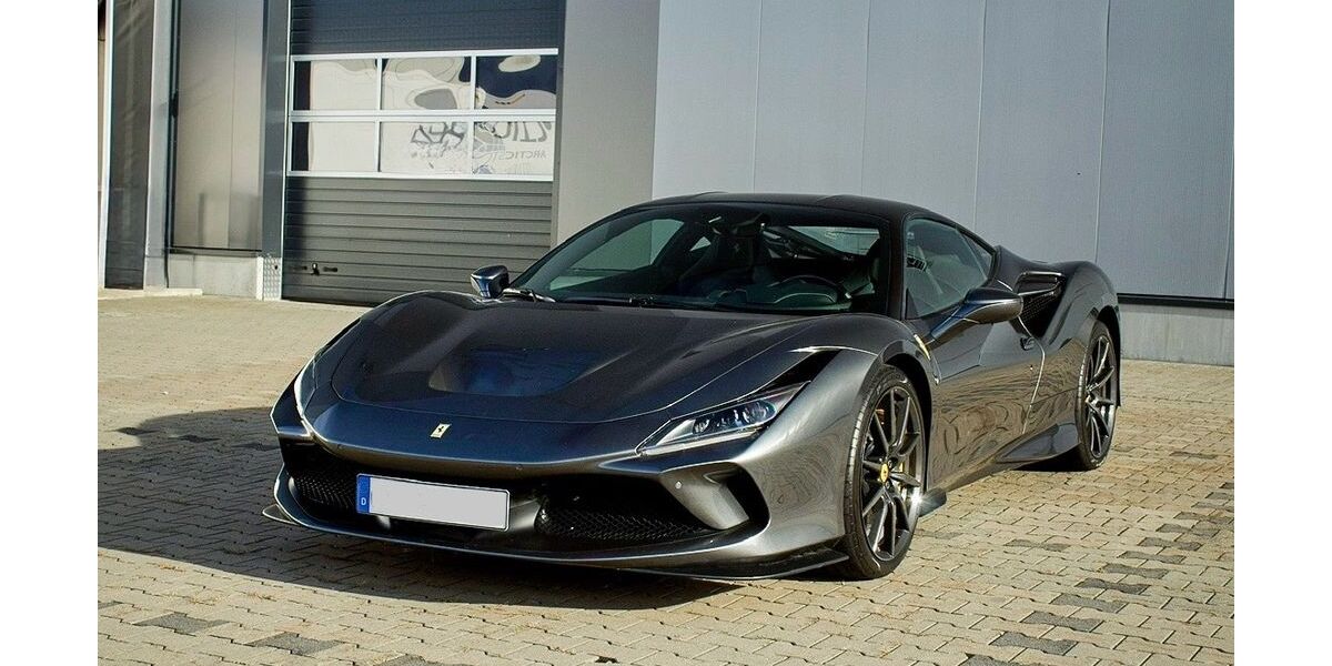 Ferrari F8 5.000 km 315.000 &euro; Rodgau 63110