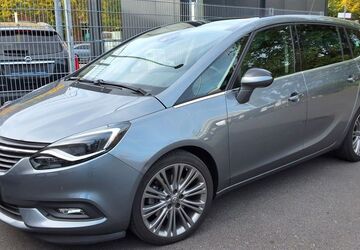 Opel Zafira 104.000 km 16.200 &euro; Berlin 13599