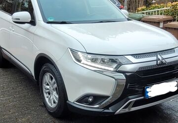 Mitsubishi Outlander 60.000 km 19.490 &euro; Heckershausen 34292