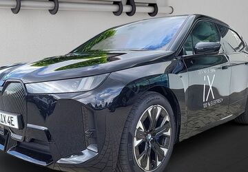 BMW iX 14.422 km 72.880 &euro; Eggenfelden 84307