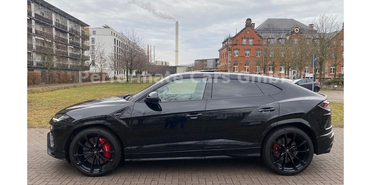 Lamborghini Urus 161.111 km 161.790 &euro; Leipzig 04129
