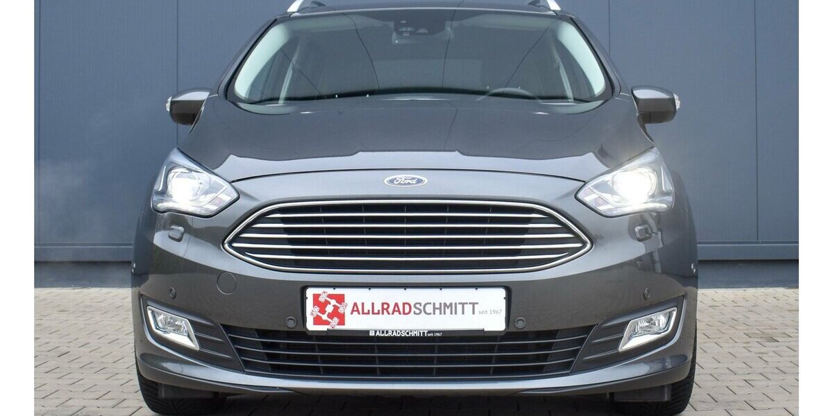 Ford Grand C-MAX Titanium EcoBoost 1.5l M/T 71.415 km 13.450 &euro; Höchberg-Würzburg 97204