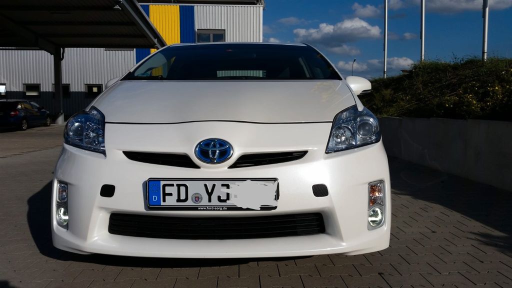 Toyota Prius 272.000 km 6.500 &euro; Fulda 36039
