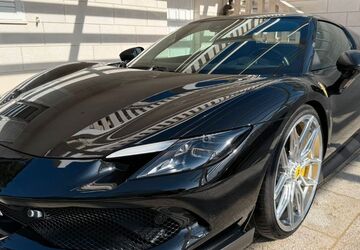 Ferrari 296 GTB 4.000 km 315.890 &euro; BERLIN 13581