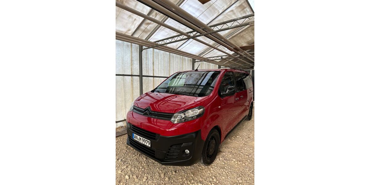 Citroen Jumpy 124.588 km 14.900 &euro; Korb 71404