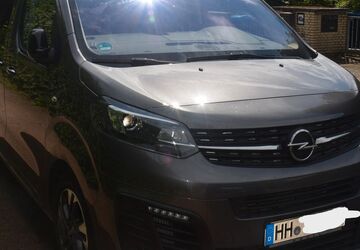 Opel Zafira Life 27.500 km 34.500 &euro; Hamburg 22393