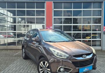 Hyundai ix35 140.000 km 10.699 &euro; Osnabrück 49090