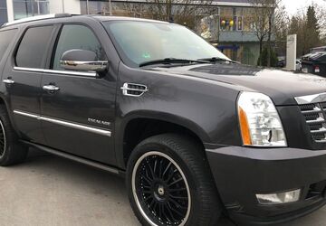 Cadillac Escalade 118.526 km 8.999 &euro; Fellbach 70736