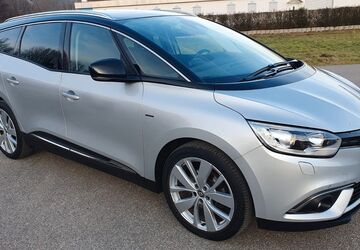 Renault Scenic 112.004 km 16.950 &euro; Mühlacker / Enzberg 75417