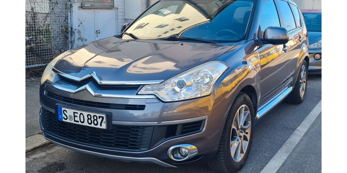 Citroen C-Crosser 203.000 km 5.200 &euro; Stuttgart 70327