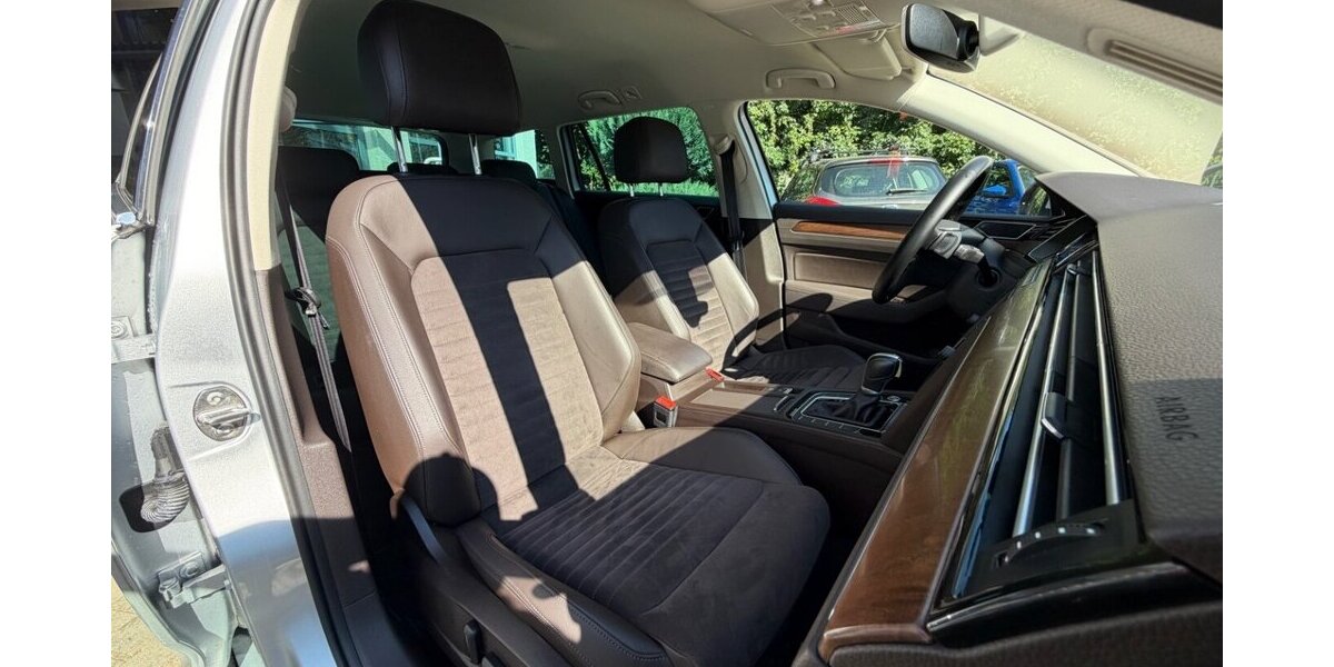 VW Passat Variant 2.0 TDI DSG AHK Highline 162.000 km 15.499 &euro; Rudolstadt 07407