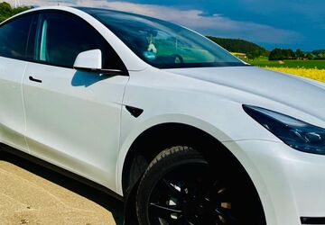 Tesla Model Y 75.000 km 29.650 &euro; Holzheim 86684