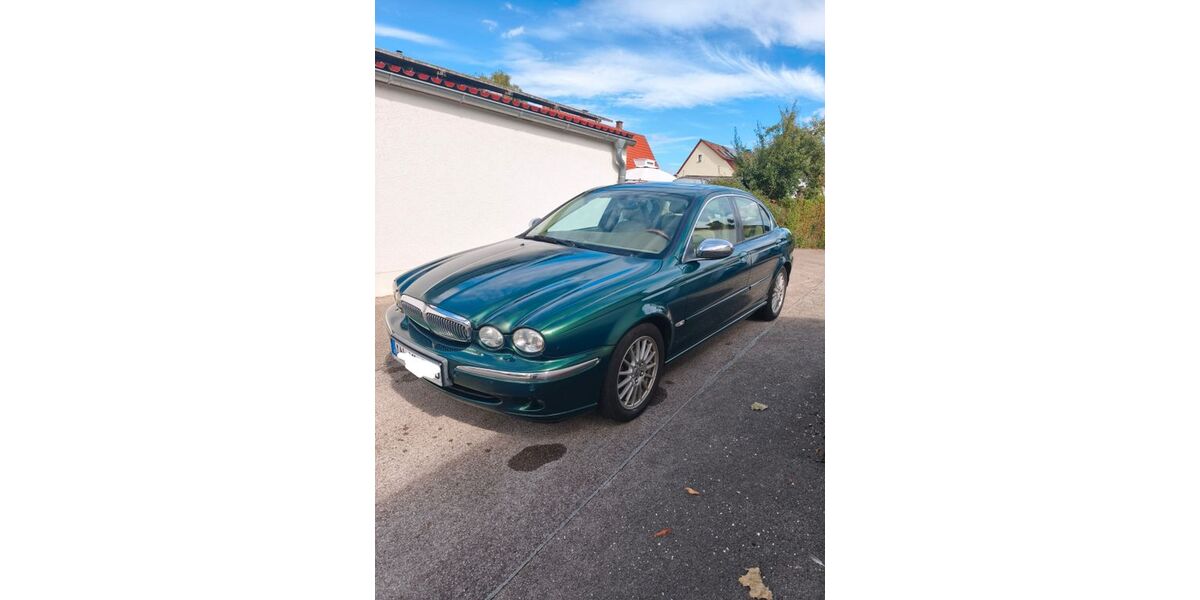 Jaguar X-Type 254.133 km 2.750 &euro; Ansbach 91522