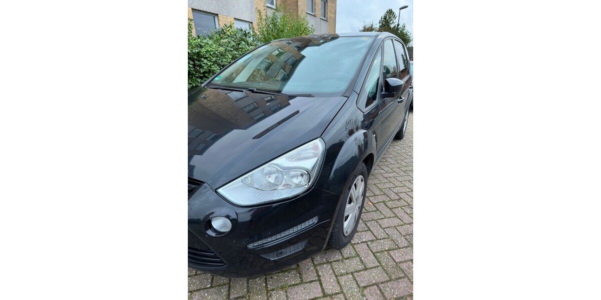 Ford S-Max 241.000 km 4.800 &euro; Brake 