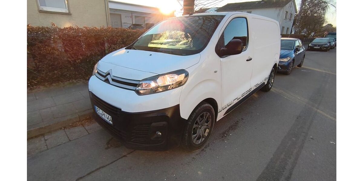 Citroen Jumpy 173.000 km 7.950 &euro; Minden 32427