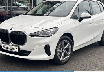 BMW 220 Active Tourer 8.610 km 29.330 &euro; Mülheim 45472